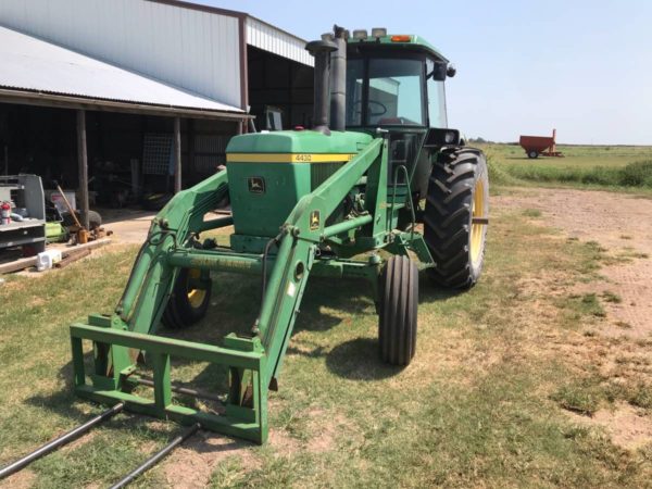 JOHN DEERE 4430 TRACTOR - Image 3