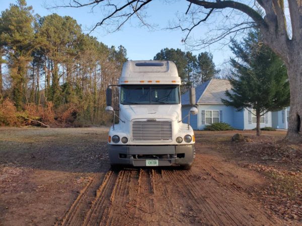 2001 Freightliner Century Class - Image 2
