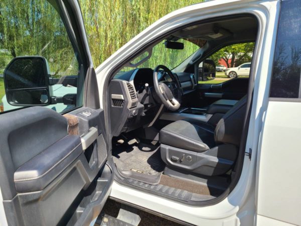 2017 Ford F250 Lariat - Image 7