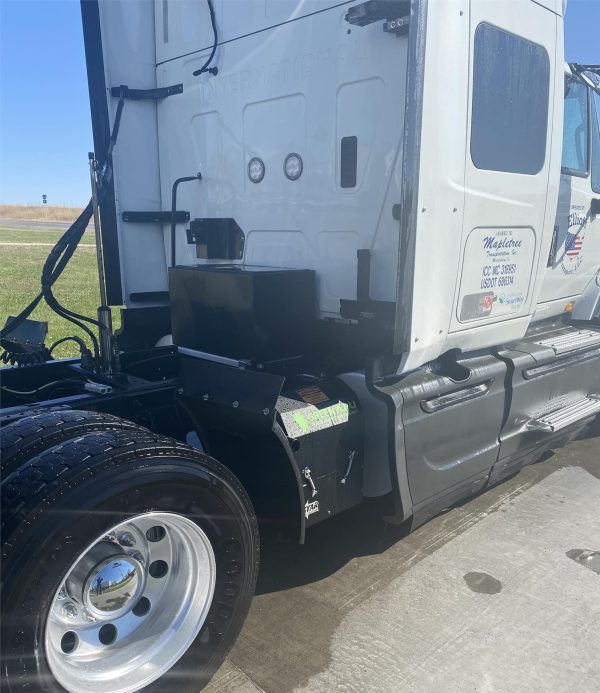 2016 INTERNATIONAL PROSTAR - Image 2