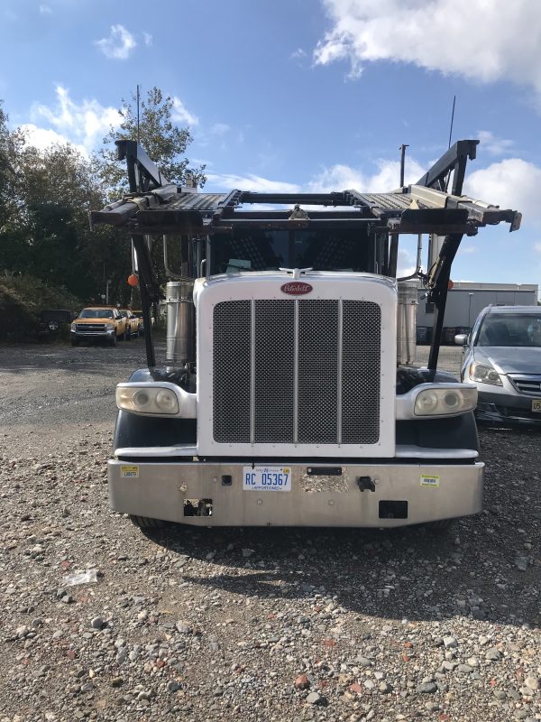 2009 Peterbilt 388 10 Car Carrier