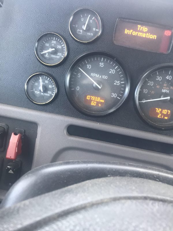 2011 PETERBILT 365 - Image 13
