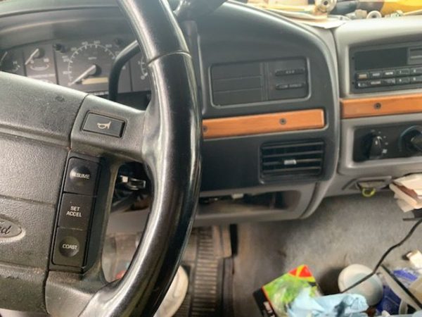 1995 4×4 FORD F-150 - Image 17