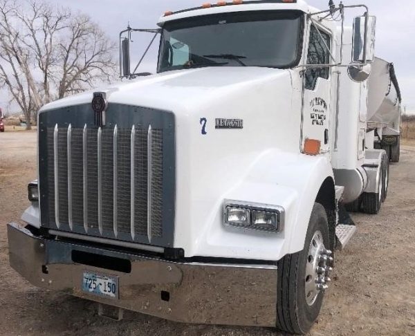 2013 KENWORTH T800 - Image 3
