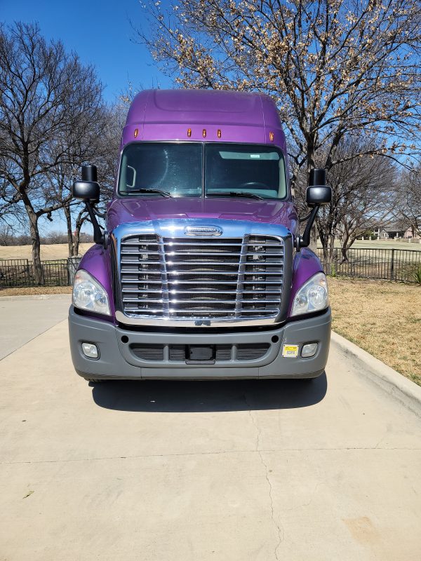 2016 FREIGHTLINER CASCADIA 125 - Image 6