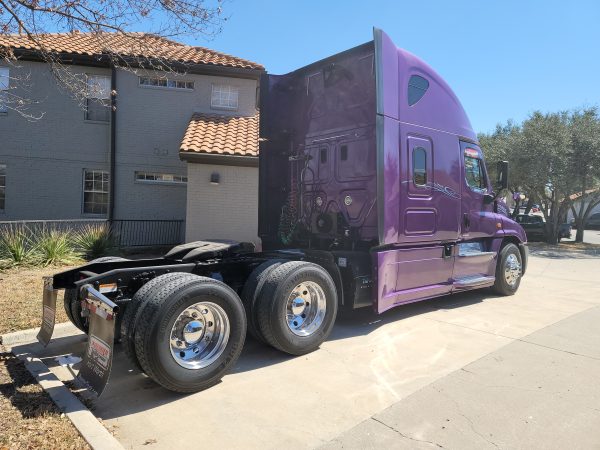 2016 FREIGHTLINER CASCADIA 125 - Image 8