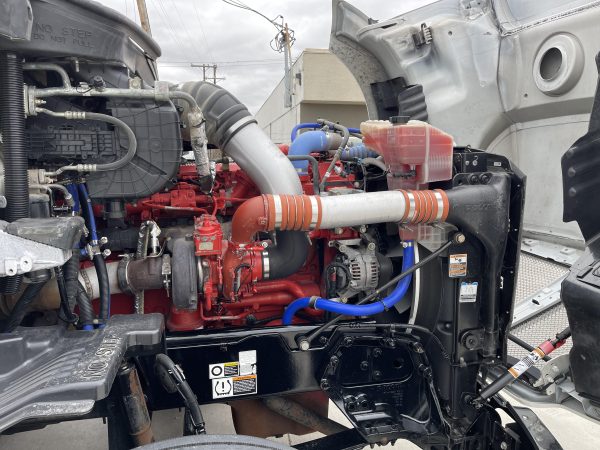 2018 Kenworth t680 - Image 5