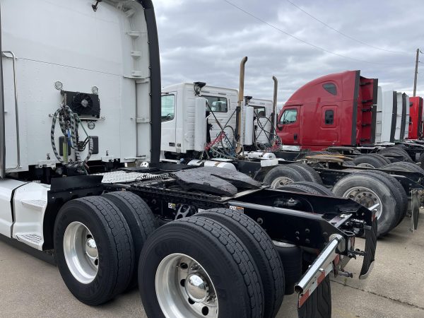2018 Kenworth t680 - Image 6