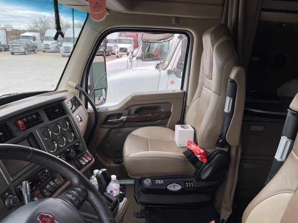 2018 Kenworth t680 - Image 7