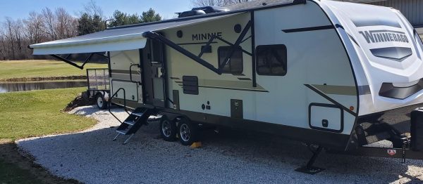 2021 WINNEBAGO MINNIE 2801BHS