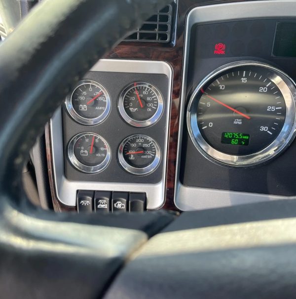 2018 KENWORTH W900L - Image 14