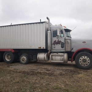 2002 Peterbilt & 2011 Air Ride Pup Trailer