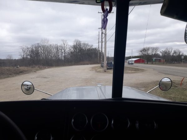 2002 Peterbilt & 2011 Air Ride Pup Trailer - Image 6
