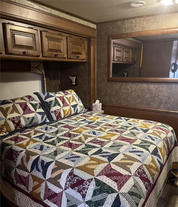 2011 TIFFIN ALLEGRO OPEN ROAD 34TGA - Image 13