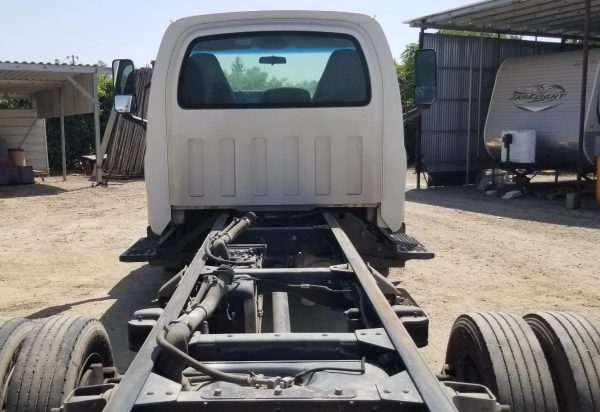 2003 Chevrolet Kodiak C4500 - Image 3