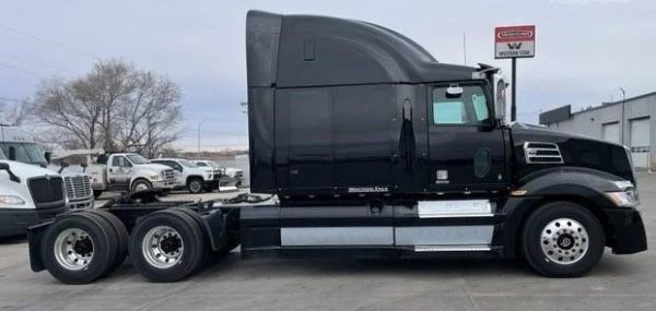 2022 Western Star 5700