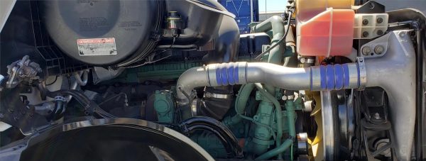 2019 Volvo VNL64T860 - Image 6