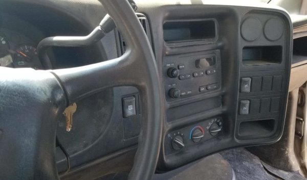 2003 Chevrolet Kodiak C4500 - Image 7