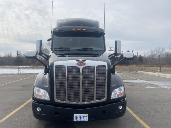 2015 PETERBILT 579 - Image 7