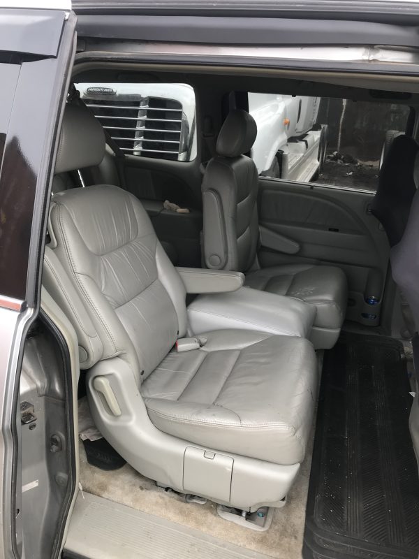 2006 Honda Odyssey Van - Image 4