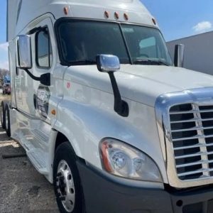 2017 Freightliner Cascadia 125