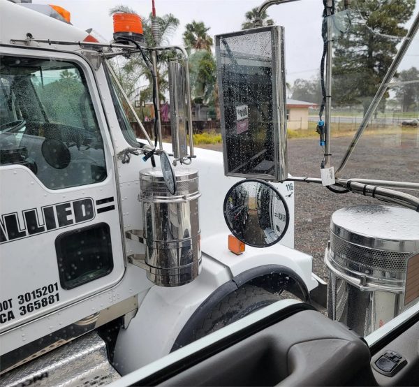 2020 KENWORTH T800 - Image 18