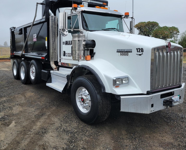 2020 KENWORTH T800 - Image 2