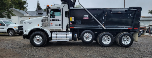 2020 KENWORTH T800 - Image 3