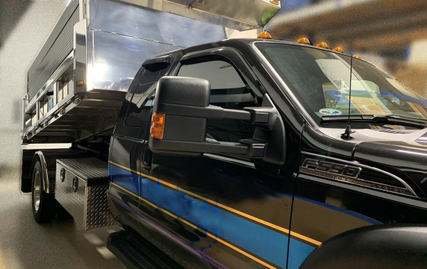 2015 Ford F550 Lariat Dump Truck - Image 3