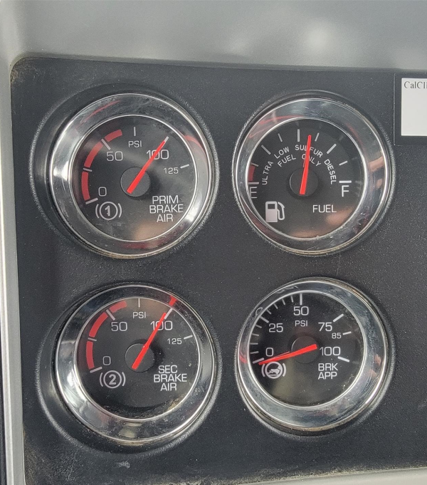 2020 KENWORTH T800 - Image 9
