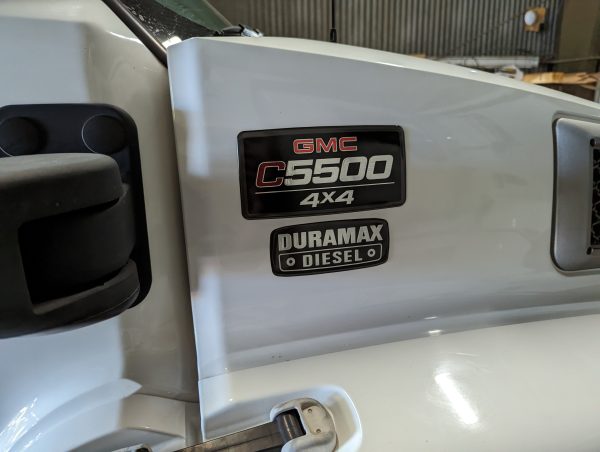 2008 GMC C5500 4×4 Truck - Image 3