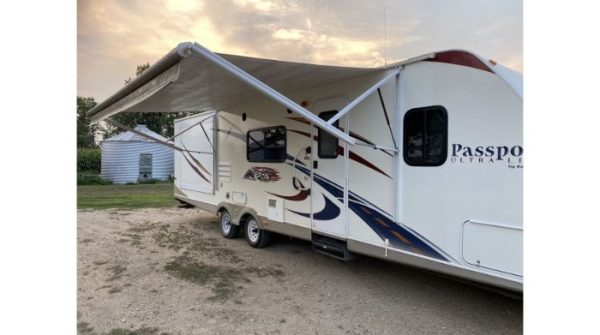 2010 Keystone Passport Ultru 300BH Bunkhouse