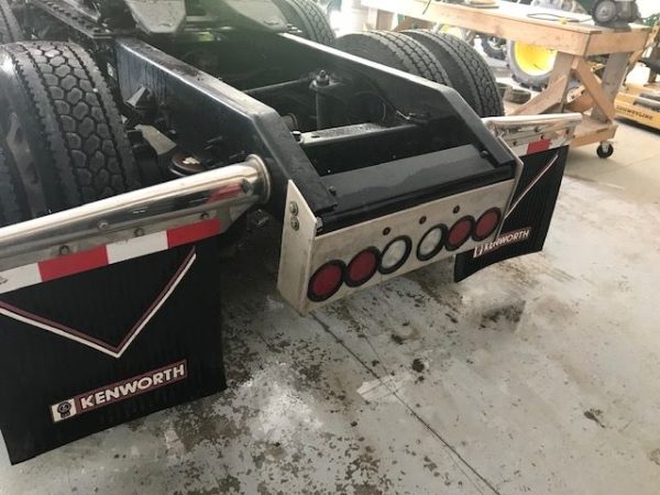 2012 KENWORTH W900L - Image 24