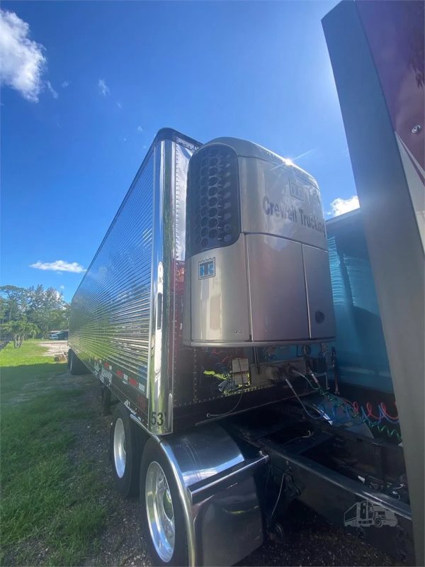 2017 International Lonestar & 2017 Vanguard Reefer Trailer - Image 25