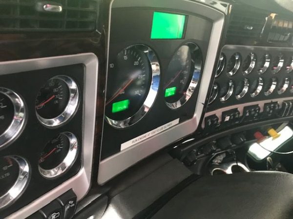 2012 KENWORTH W900L - Image 29