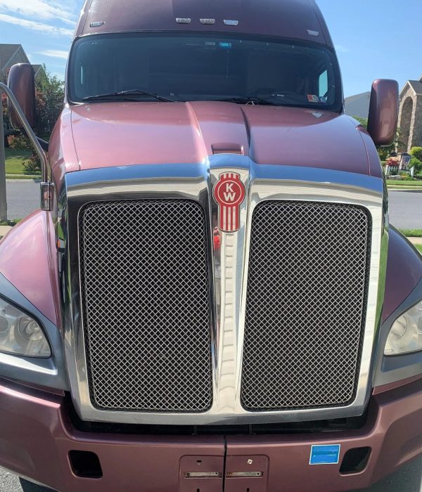 2016 Kenworth T700 - Image 2