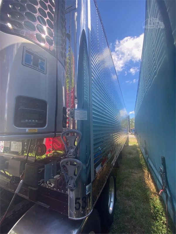 2017 International Lonestar & 2017 Vanguard Reefer Trailer - Image 31