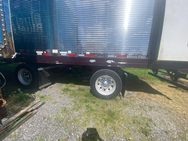 2017 International Lonestar & 2017 Vanguard Reefer Trailer - Image 34