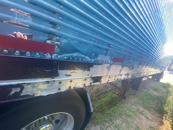 2017 International Lonestar & 2017 Vanguard Reefer Trailer - Image 35