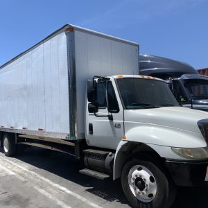 2005 International Durastar 4300 Box Truck
