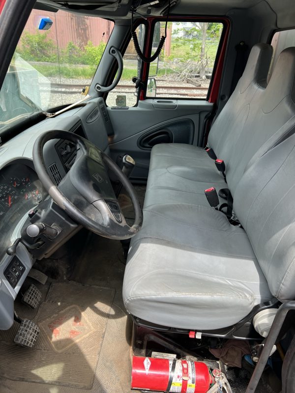 2007 International Durastar 4300 - Image 6