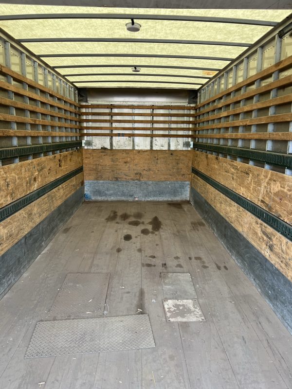 2007 International Durastar 4300 - Image 9