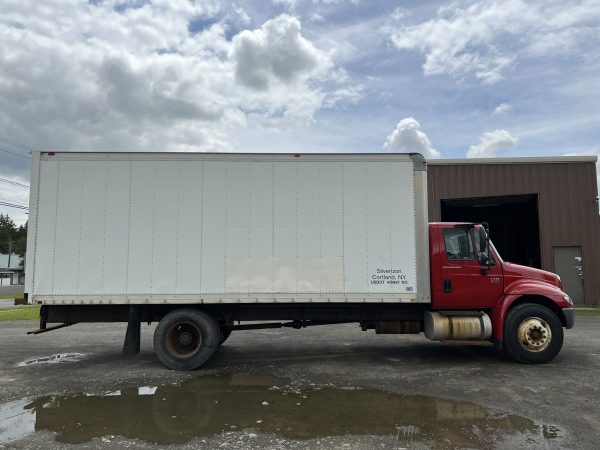 2007 International Durastar 4300 - Image 5