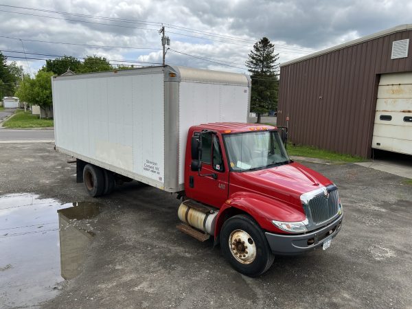 2007 International Durastar 4300 - Image 3