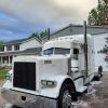 2002 Peterbilt 379 - Image 2
