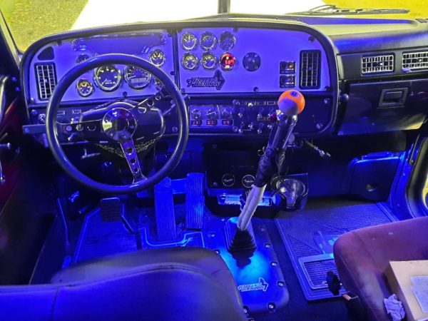2002 Peterbilt 379 - Image 6