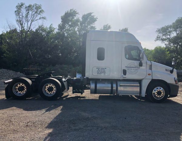2018 Freightliner Cascadia Mid Roof 125 - Image 4