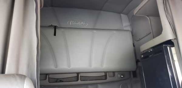 2012 Peterbilt 587 - Image 11