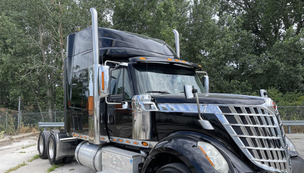 2016 INTERNATIONAL LONESTAR - Image 6