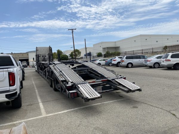 2011 Freightliner Cascadia & Cottrell 5308, 8 car trailer - Image 7